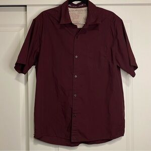 ⭐️ Quiksilver Button-Down Short Sleeve Shirt Maroon Men's Large Casual